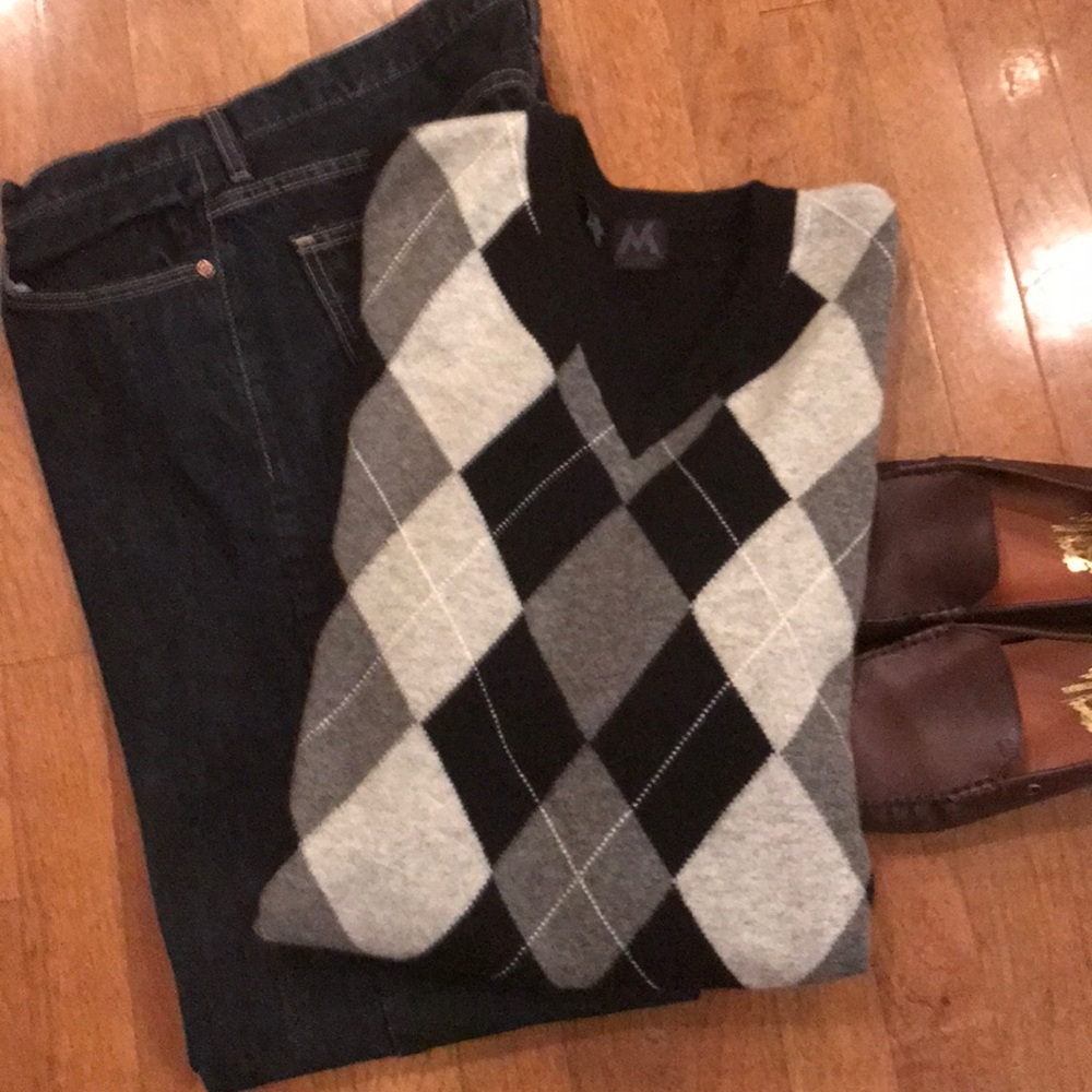 Cashmere sweater